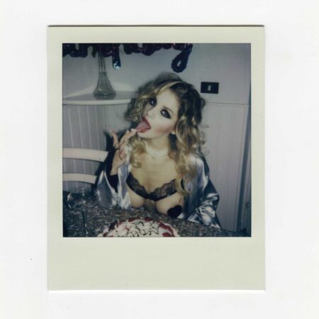 Milena Milyaeva - Polaroid